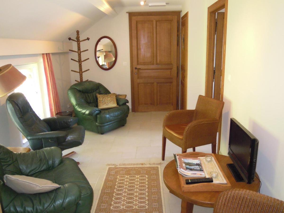 Le Marronnier Apartment Bouillon Bagian luar foto